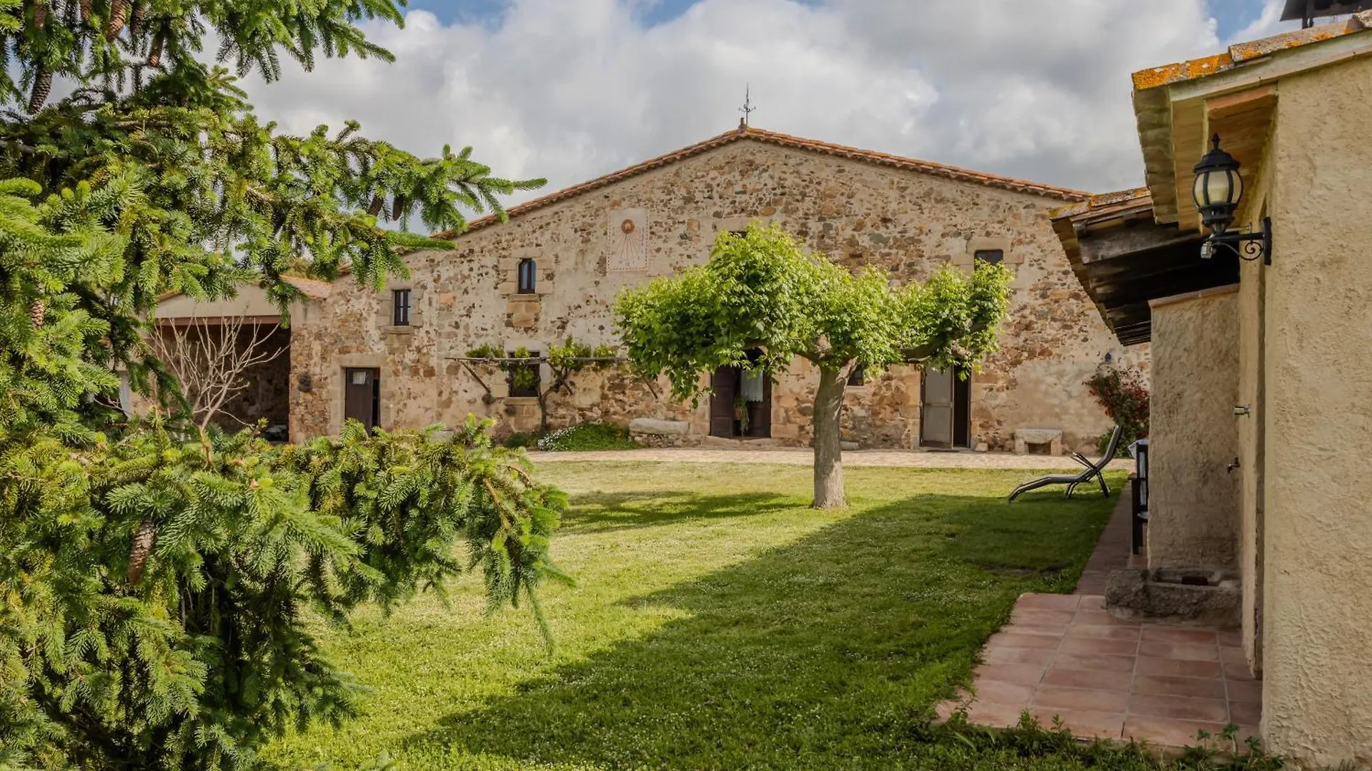 La Pahissa De Can Abras Casa Rural Girona 0*,  Spanien